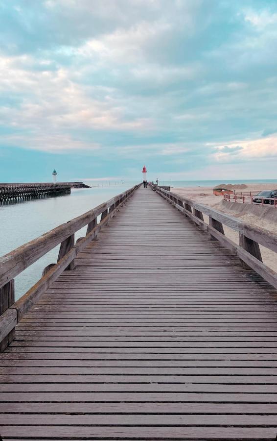 تروفيي سور مير Le Plenitude Yourhosthelper المظهر الخارجي الصورة